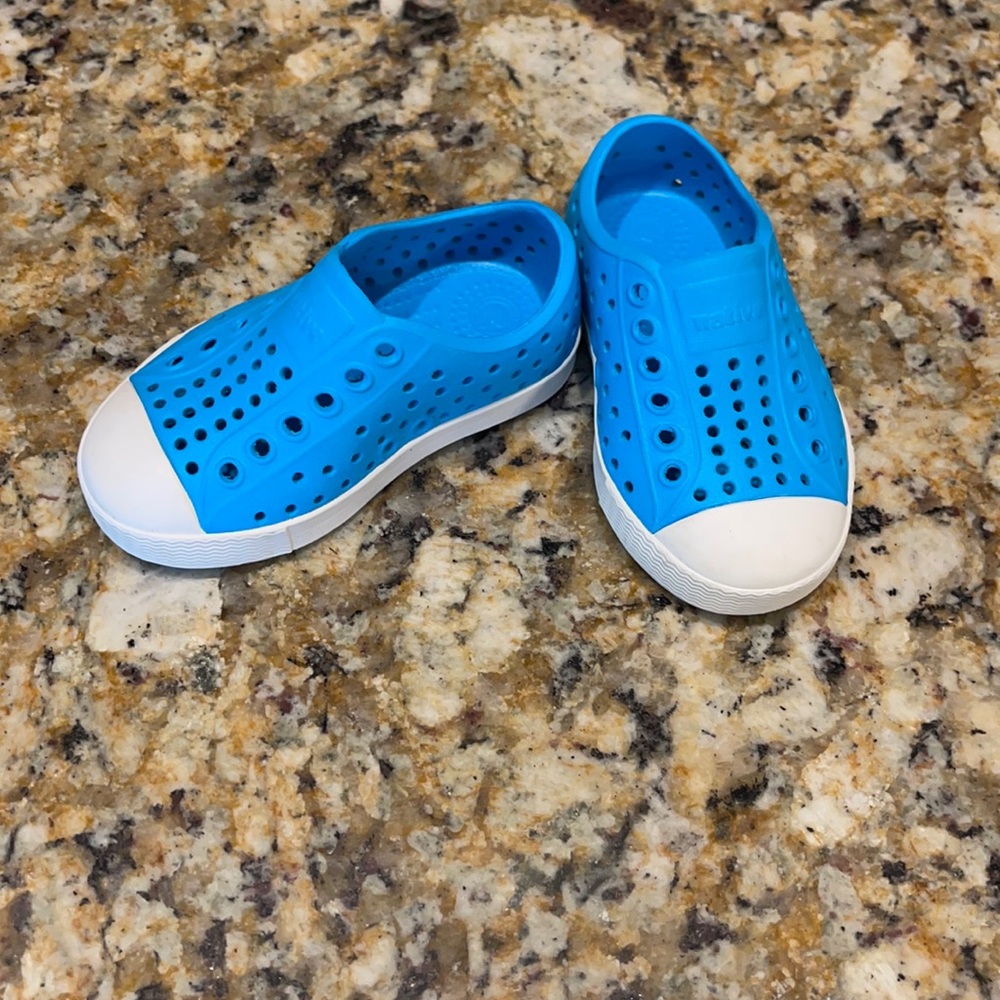 Native Kids Shoes